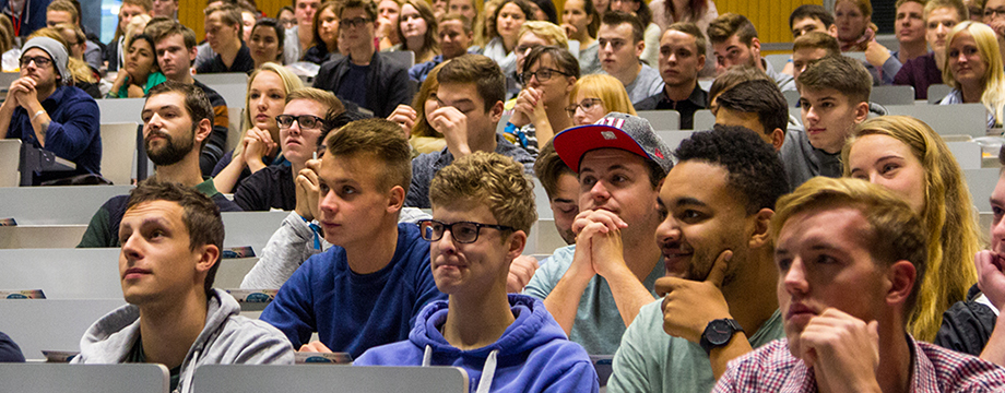 im Hörsaal Uni Jena Florian Rappen StET 2015